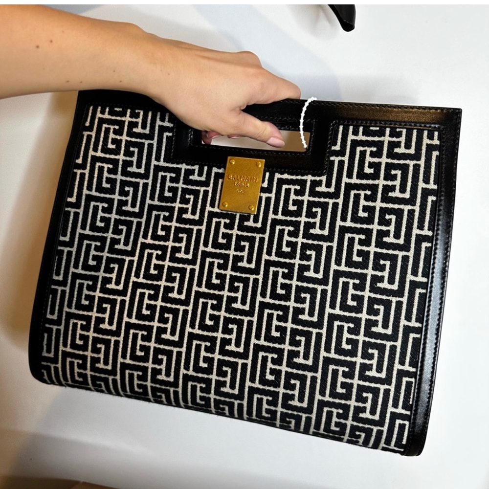 Balmain beautiful bag from Neiman Marcus nwt - Picture 10 of 12